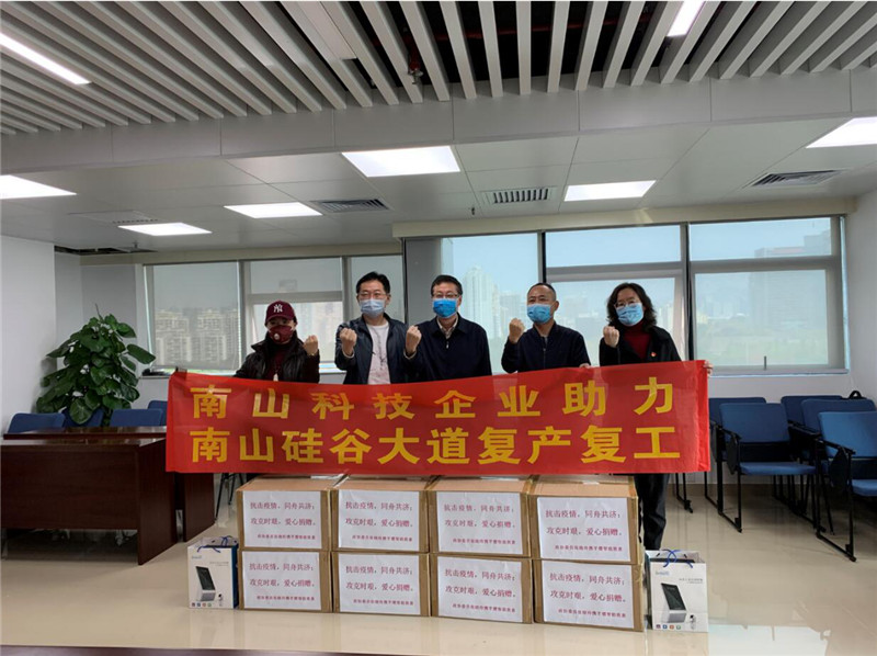 动态人脸识别测温终端